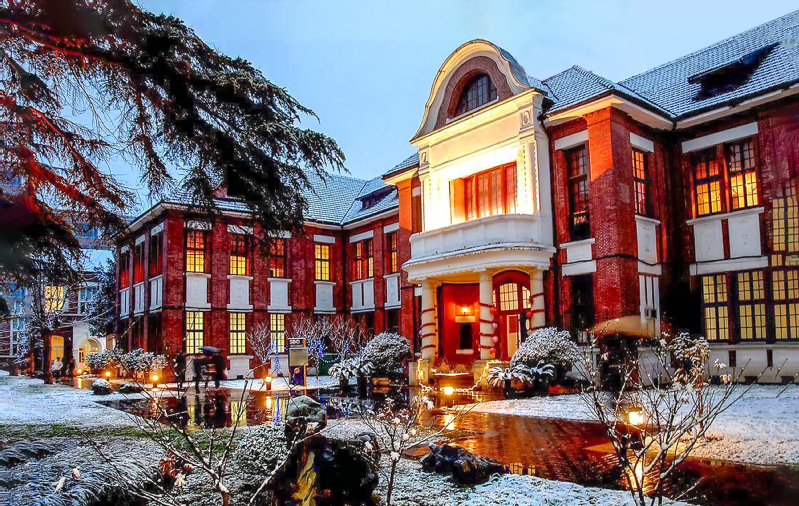 Campus.jpg